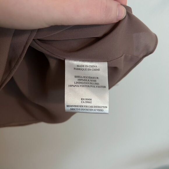 Theory Silk V Neck Lined Dusty Mauve Blouse - Picture 3 of 6